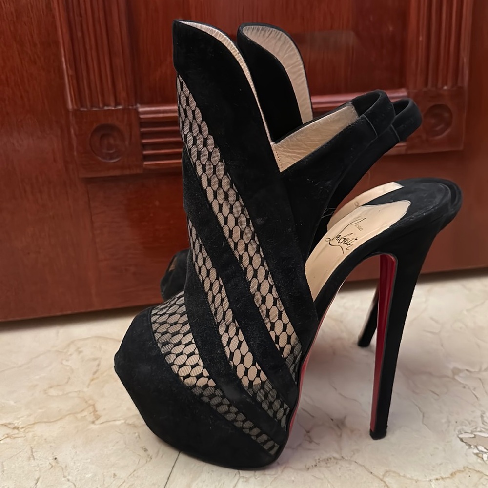 Carlota Cristian louboutin heels limited edition